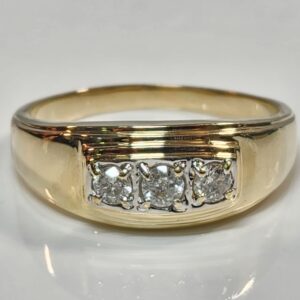 14KT Yellow Gold Diamond Mens Ring Size 14