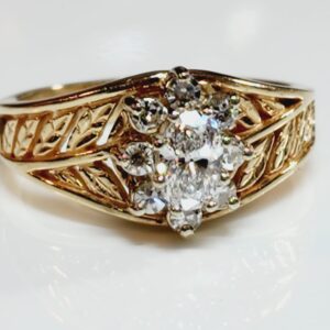 14KT Yellow Gold Oval Diamond Cluster Ring Size 8