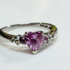 10K White Gold Pink Sapphire Heart Ring Size 6.5