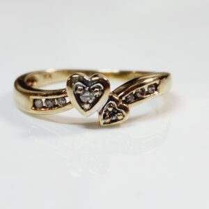 10K Yellow Gold Diamond Heart Ring Size 7