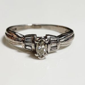 Platinum Diamond Engagement Ring Size 6