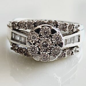 Sterling Silver Diamond Cluster Ring 9