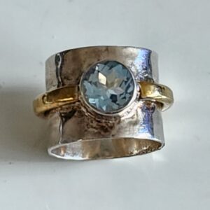 Sterling Silver Blue Topaz Ring Size 7