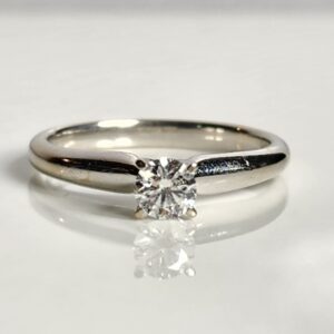14KT White Gold Solitaire Diamond Engagement Ring Size 6.5