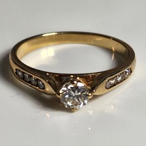 14KT Yellow Gold Diamond Engagement Ring Size 6.5