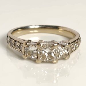 14KT White Gold Princess Cut Diamond Engagement Ring