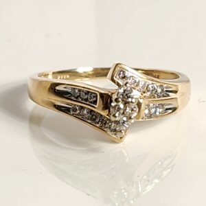 14KT Yellow Gold Diamond Engagement Ring Size 10