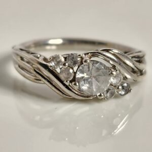 Sterling Silver Cubic Zirconia Womans Ring Size 7