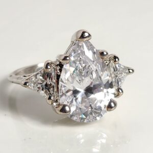 Sterling Silver Pear shaped Cubic Zirconia Size 7