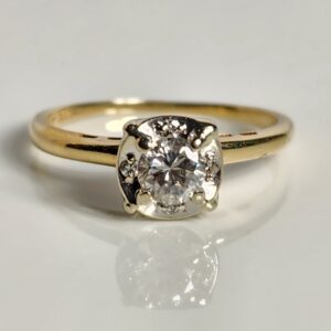 14KT Yellow Gold Solitaire Diamond Engagement Ring Size 6