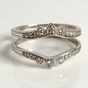 10KT White Gold Diamond Wedding Ring Guard Size 7