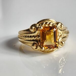 14KT Yellow Gold Radiant Citrine Ring Size 7