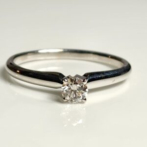 14KT White Gold Solitaire Diamond Engagement Ring Size 7