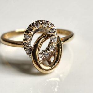 14KT Yellow Gold Diamond Ring Size 6