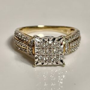 10KT Yellow Gold Diamond Engagement Ring Size 7