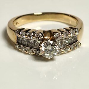 14KT Yellow Gold Diamond Engagement Ring Personalized ” Eternally your” on the inside Size 9.5