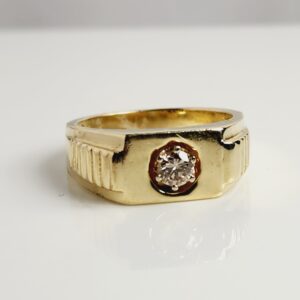14KT Yellow Gold Mens Diamond Solitaire Ring Size 10