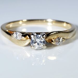 14KT Yellow Gold Diamond Engagement Ring Size 9
