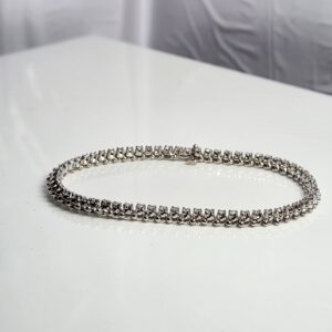 7″ 10KT White Gold Diamond Tennis Bracelet