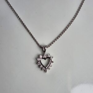 14″ White Gold Necklace with Diamond Heart Pendant