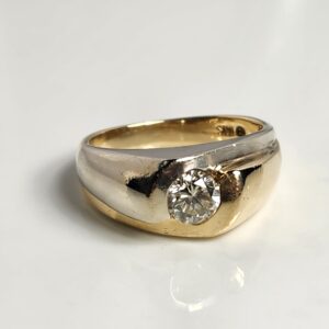 14KT Yellow Gold Mens Diamond Solitaire Ring Size 9