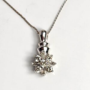 24″ 10KT White Gold Chain with Diamond Pendant Necklace