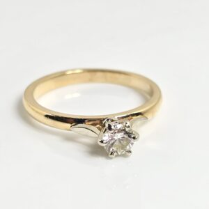 14KT Yellow Gold Solitaire Diamond Engagement Ring Size 6.5