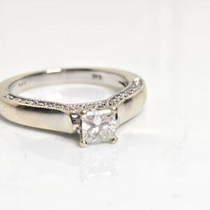 14KT White Gold Princess Cut Diamond with side accent Diamonds Engagement Ring Size 7