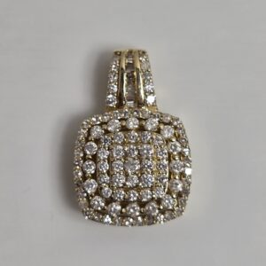 14KT Yellow Gold Diamond Pendant