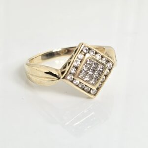 14KT Yellow Gold Diamond Ring Size 8.5