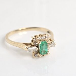 14KT Yellow Gold Emerald with Diamond Accent Ring Size 7.5