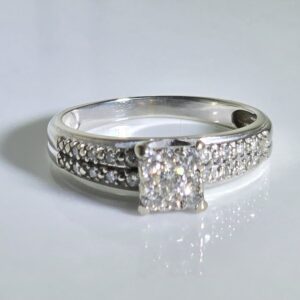 10KT White Gold Diamond Engagement Ring Size 5.5