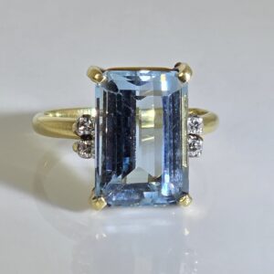 14KT Yellow Gold Radiant Cut Blue Topaz with Diamond Accents Ring Size 6