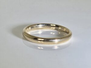 14KT Yellow Gold Wedding Band Size 10