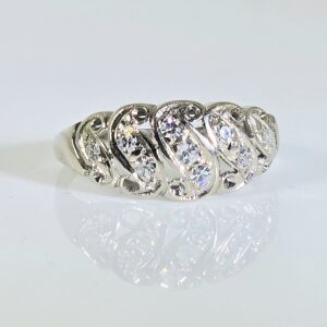 14KT Vintage White Gold Diamond Ring Size 7