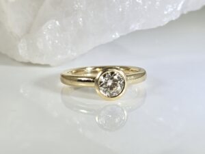 14KT Yellow Gold Solitaire Diamond Engagement Ring Size 6