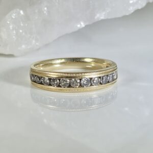 14KT Yellow Gold Diamond Wedding Band Size 7